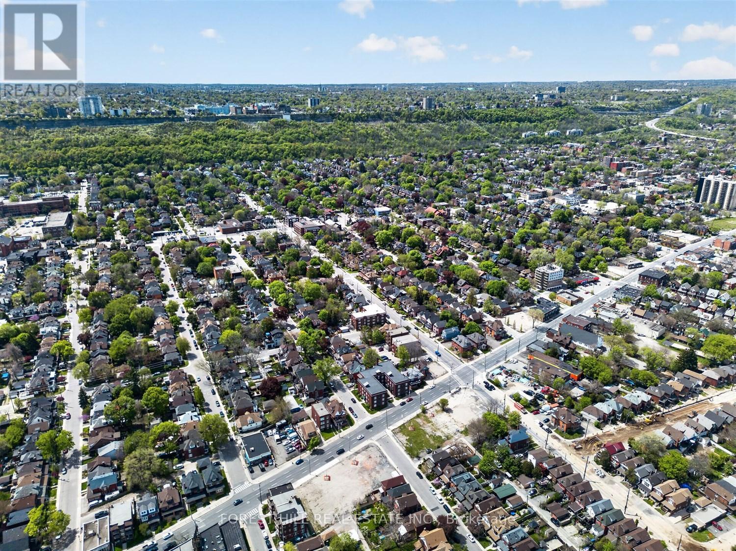 #3 9 SHERMAN AVENUE - 26