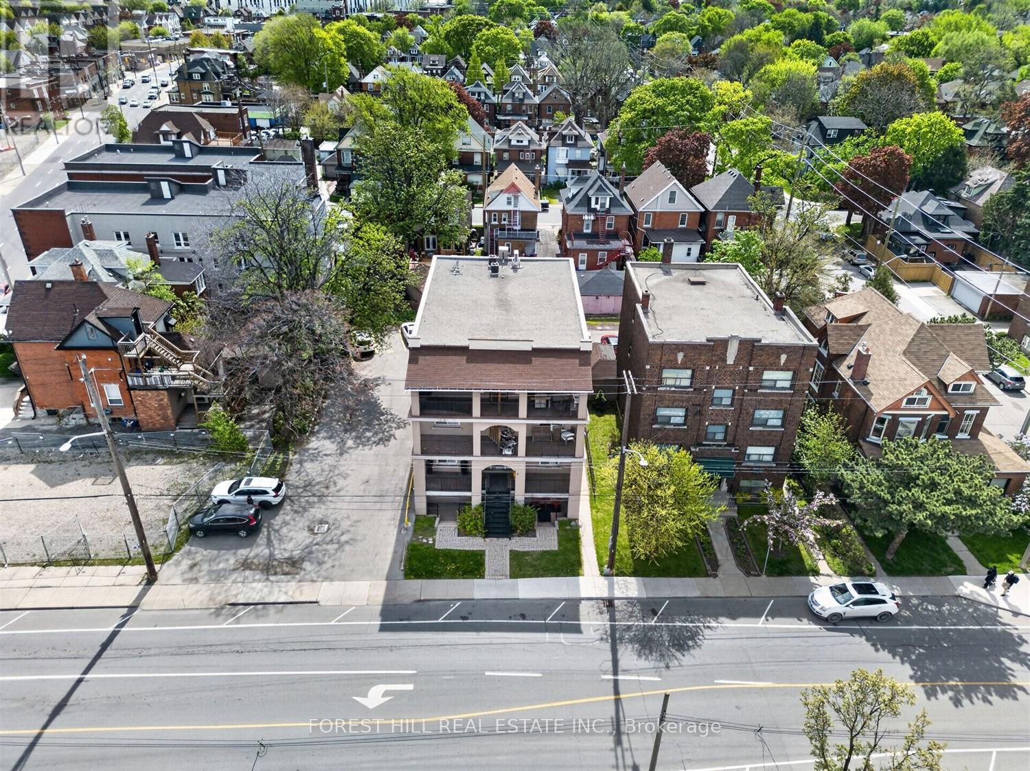 #3 9 SHERMAN AVENUE - 29