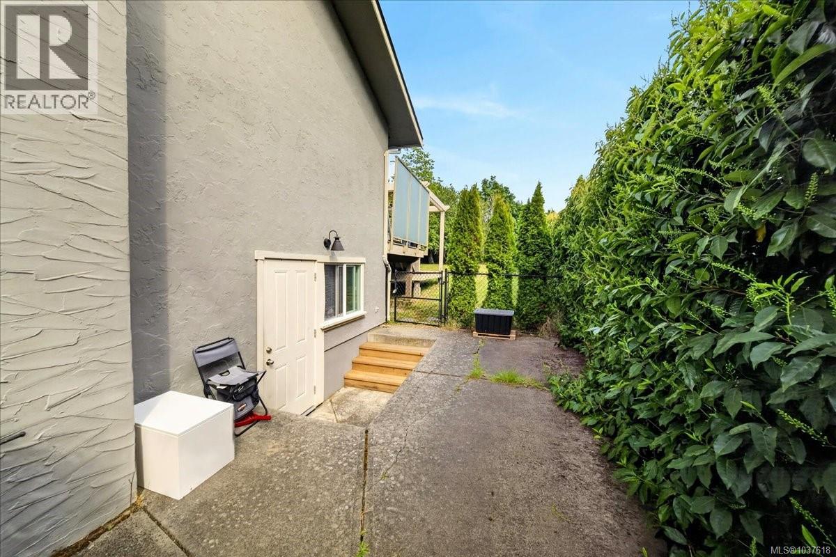 4425 Torrington Rd - 26