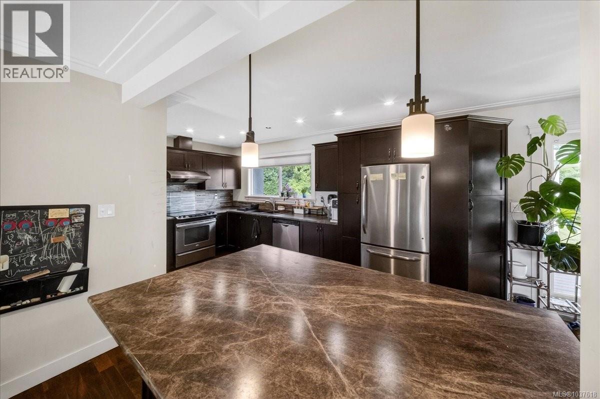 4425 Torrington Rd - Image 3