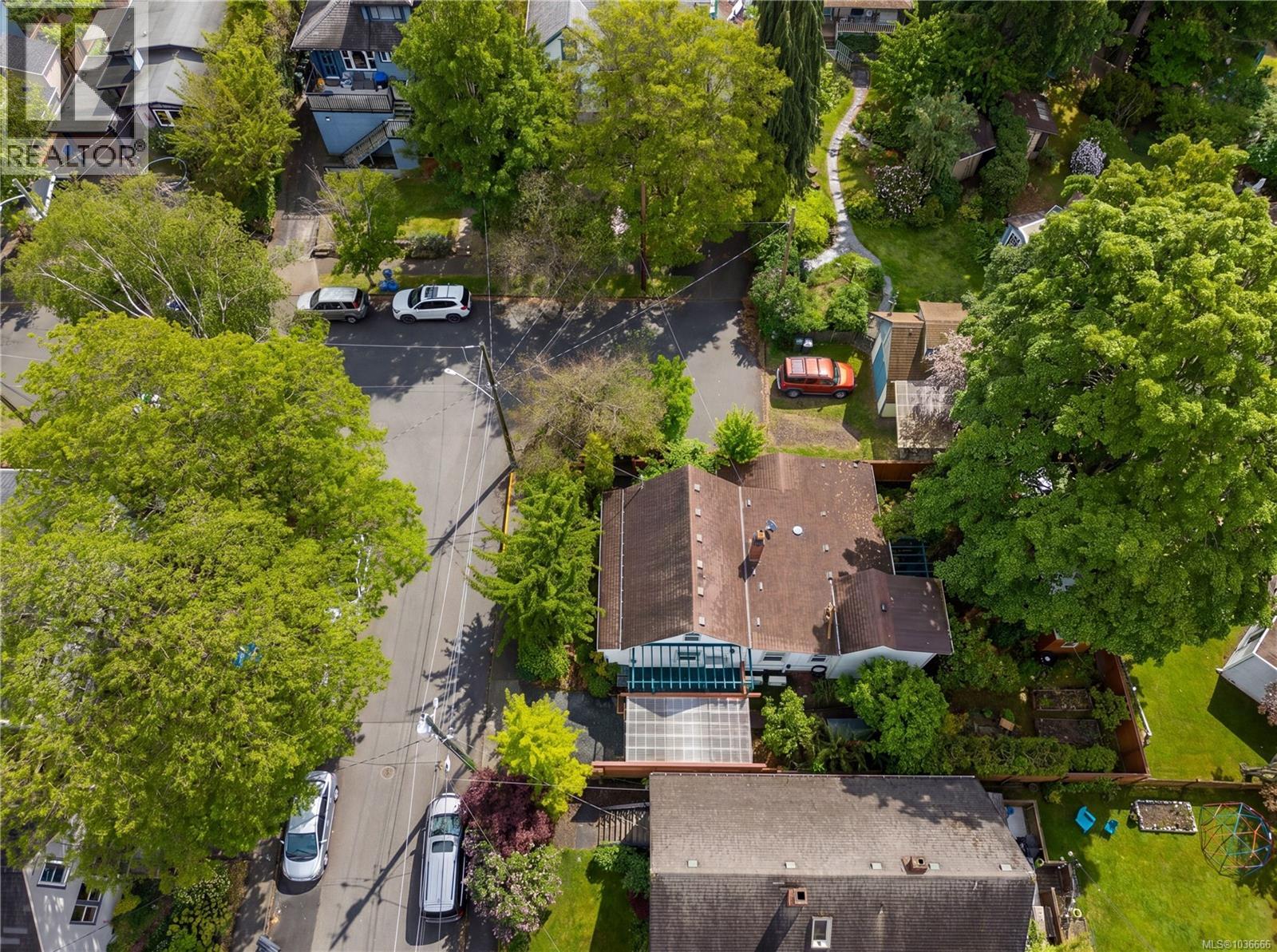 701 Connaught Rd - 46