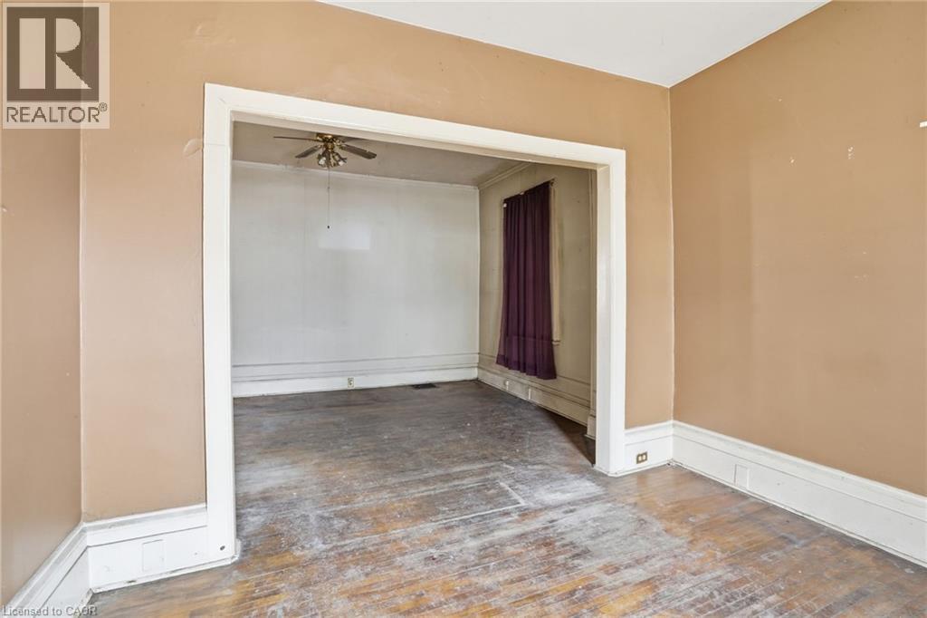 42 BURLINGTON Street E - 10