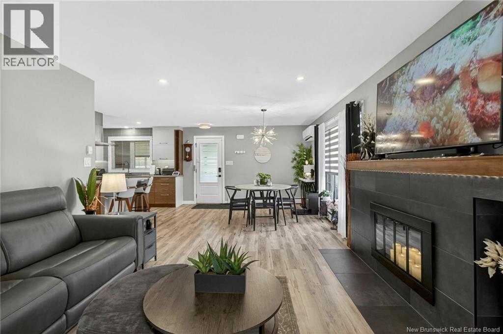 240 Denys Avenue - 5