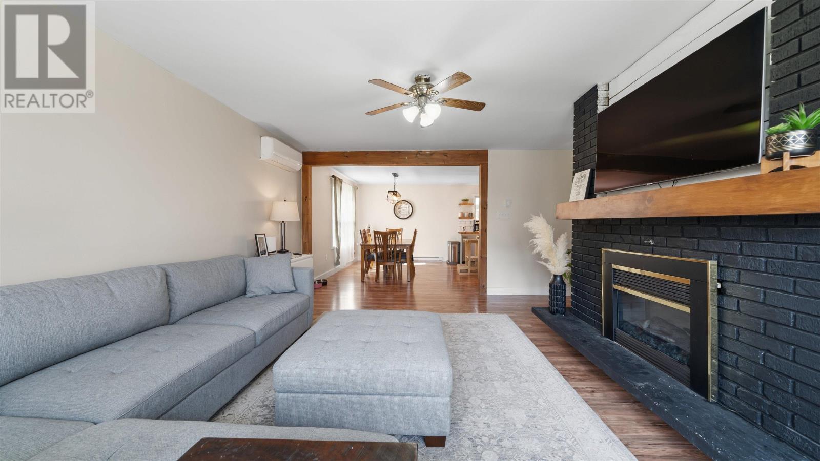 Property 36 of 47 of 2216 Sackville Drive