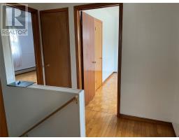 129 Roaches Line thumbnail 25