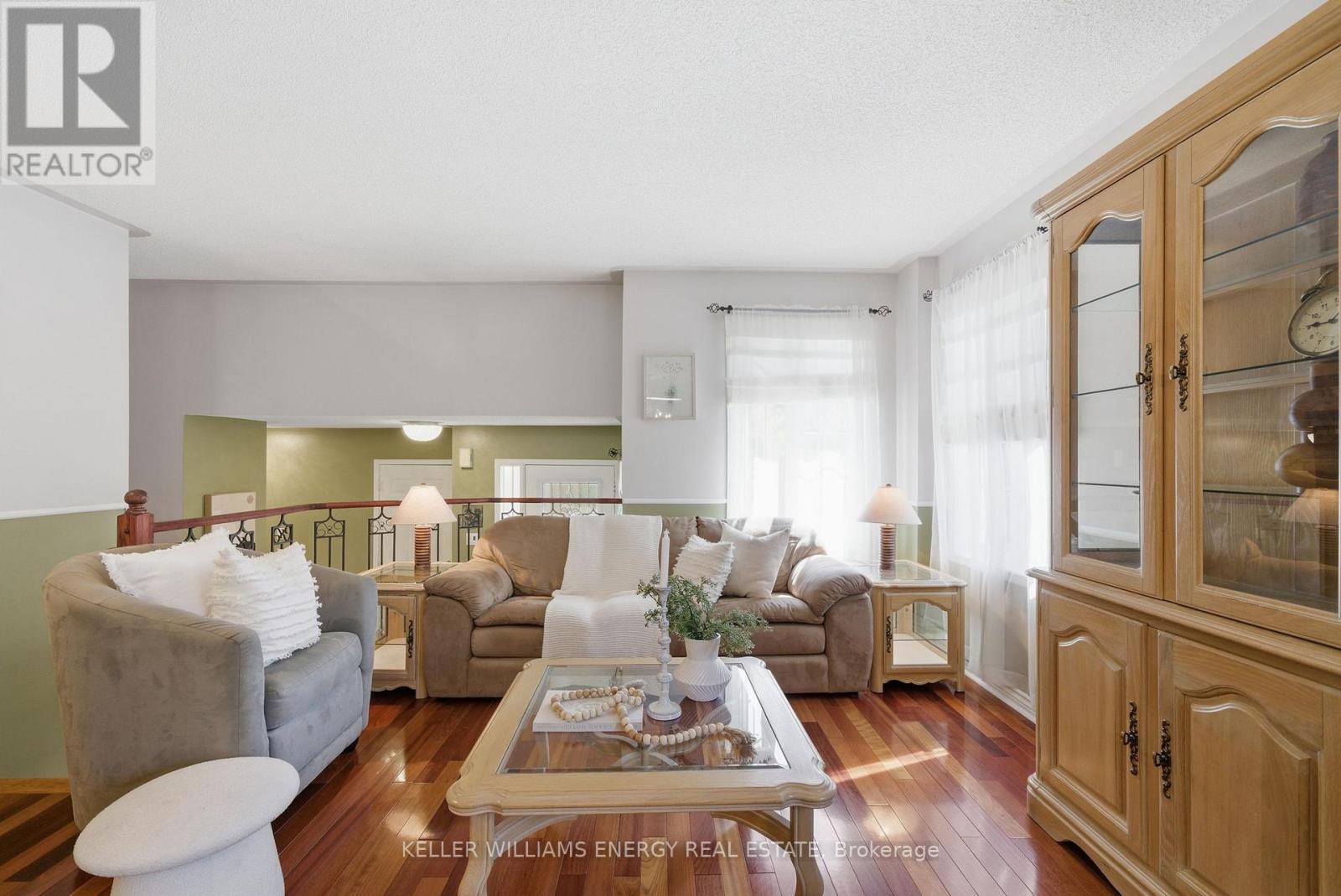 1075 RIDGEMOUNT BOULEVARD - 11