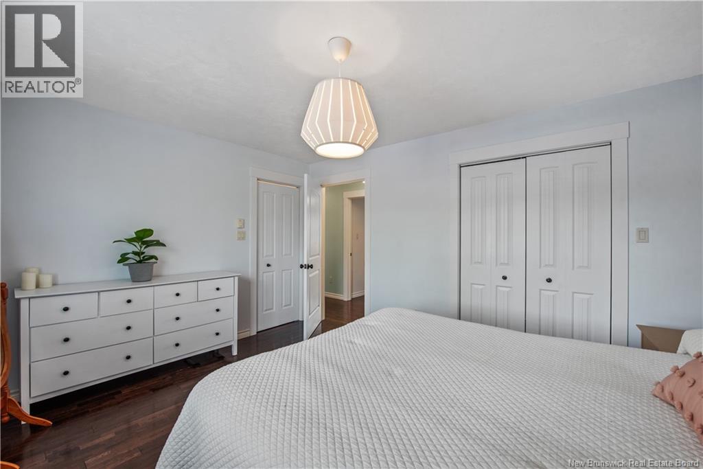 392 Mandeville - 16