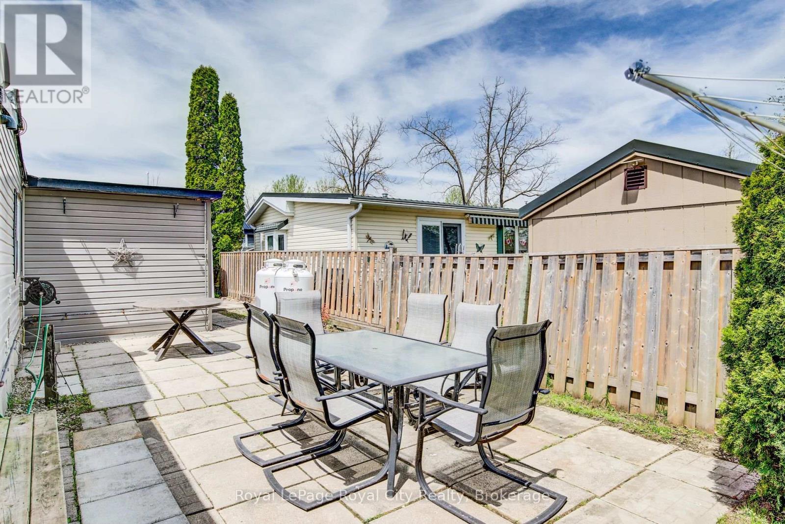 LEASED LOT 477 SPRUCE STREET - 35