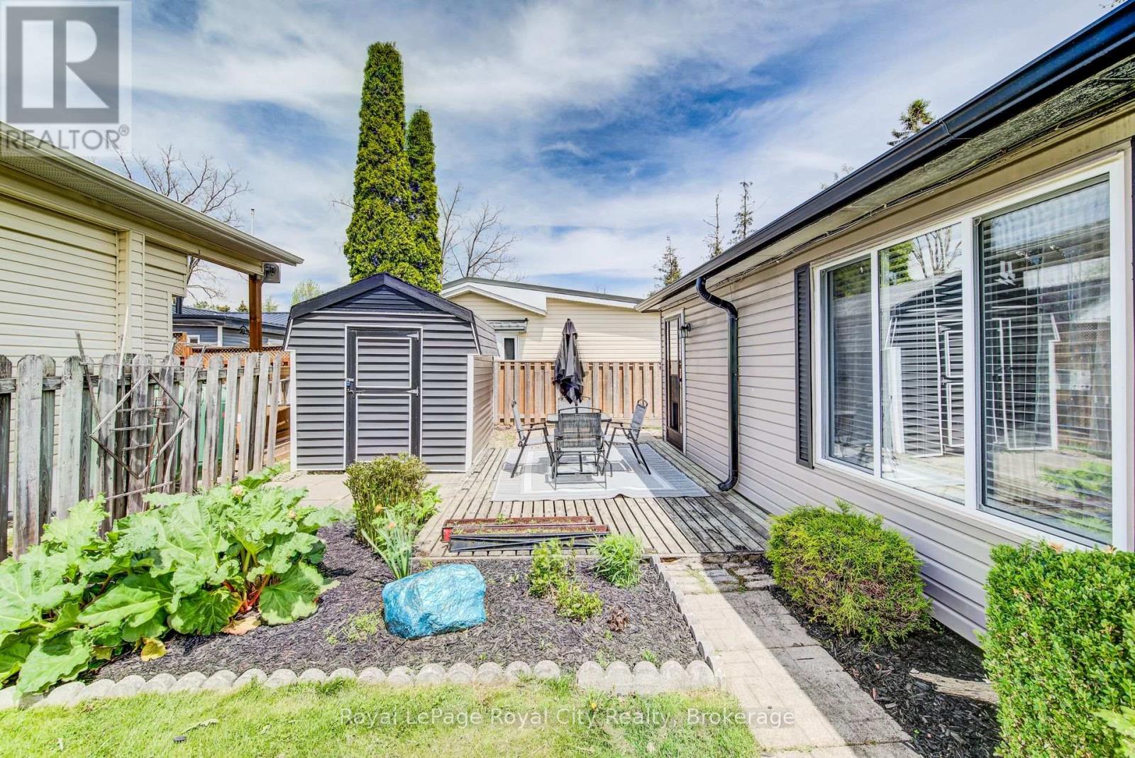 LEASED LOT 477 SPRUCE STREET - 37