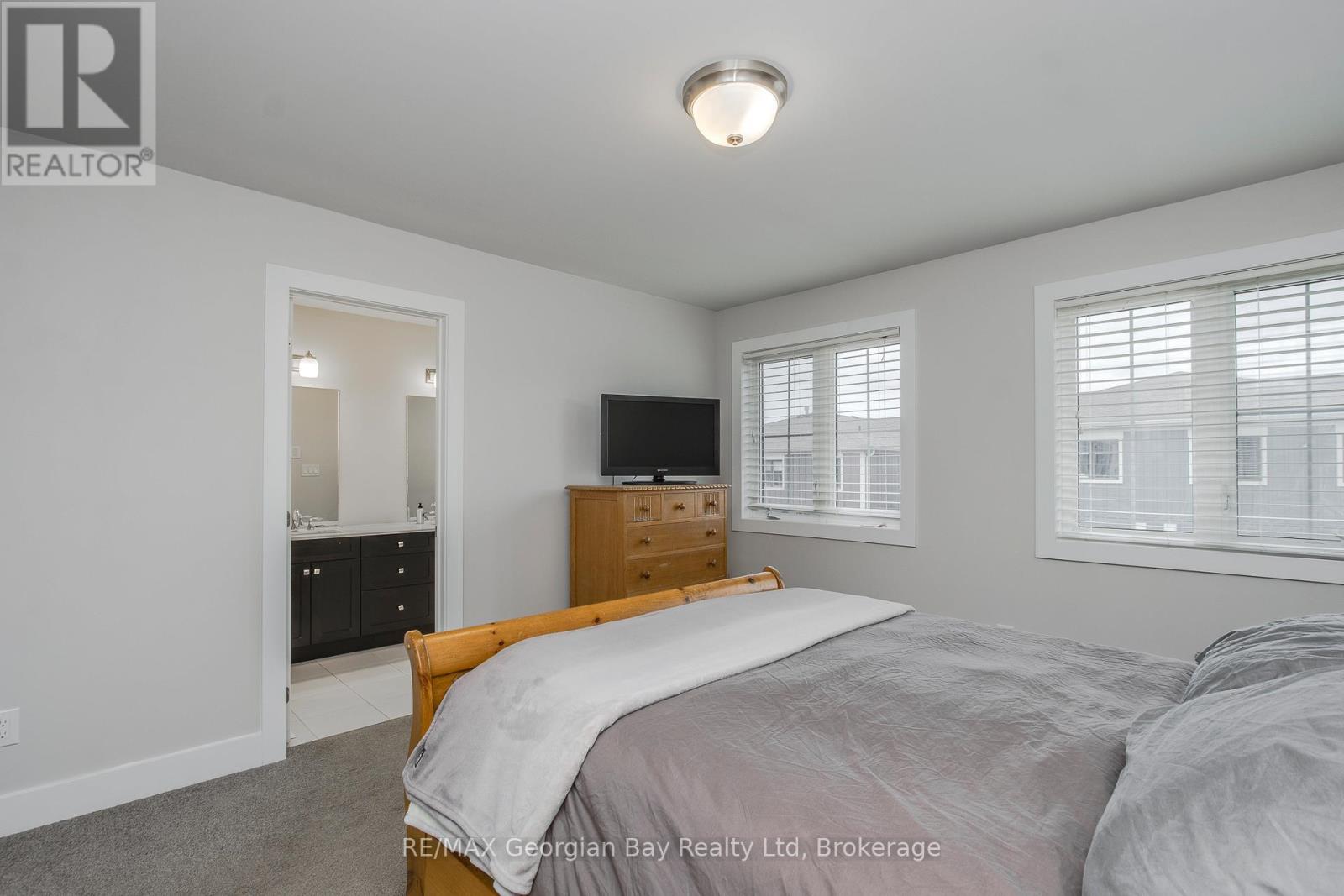 329 YELLOW BIRCH CRESCENT - 18