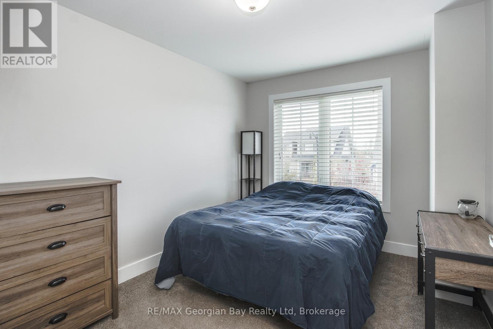 329 YELLOW BIRCH CRESCENT - 21