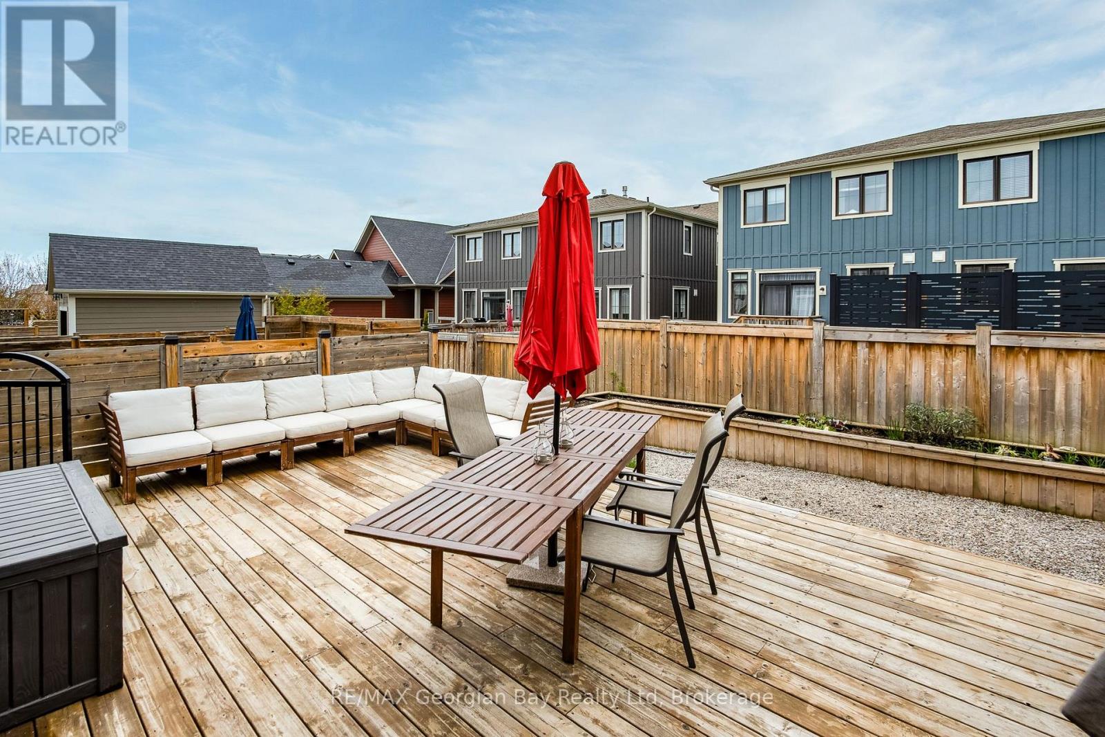 329 YELLOW BIRCH CRESCENT - 33