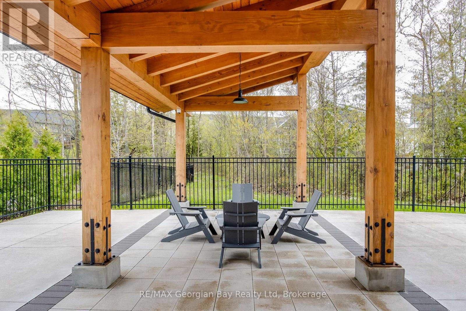 329 YELLOW BIRCH CRESCENT - 41