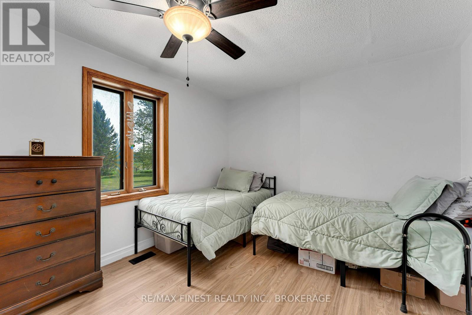 47 TAYLOR ROAD W - 14