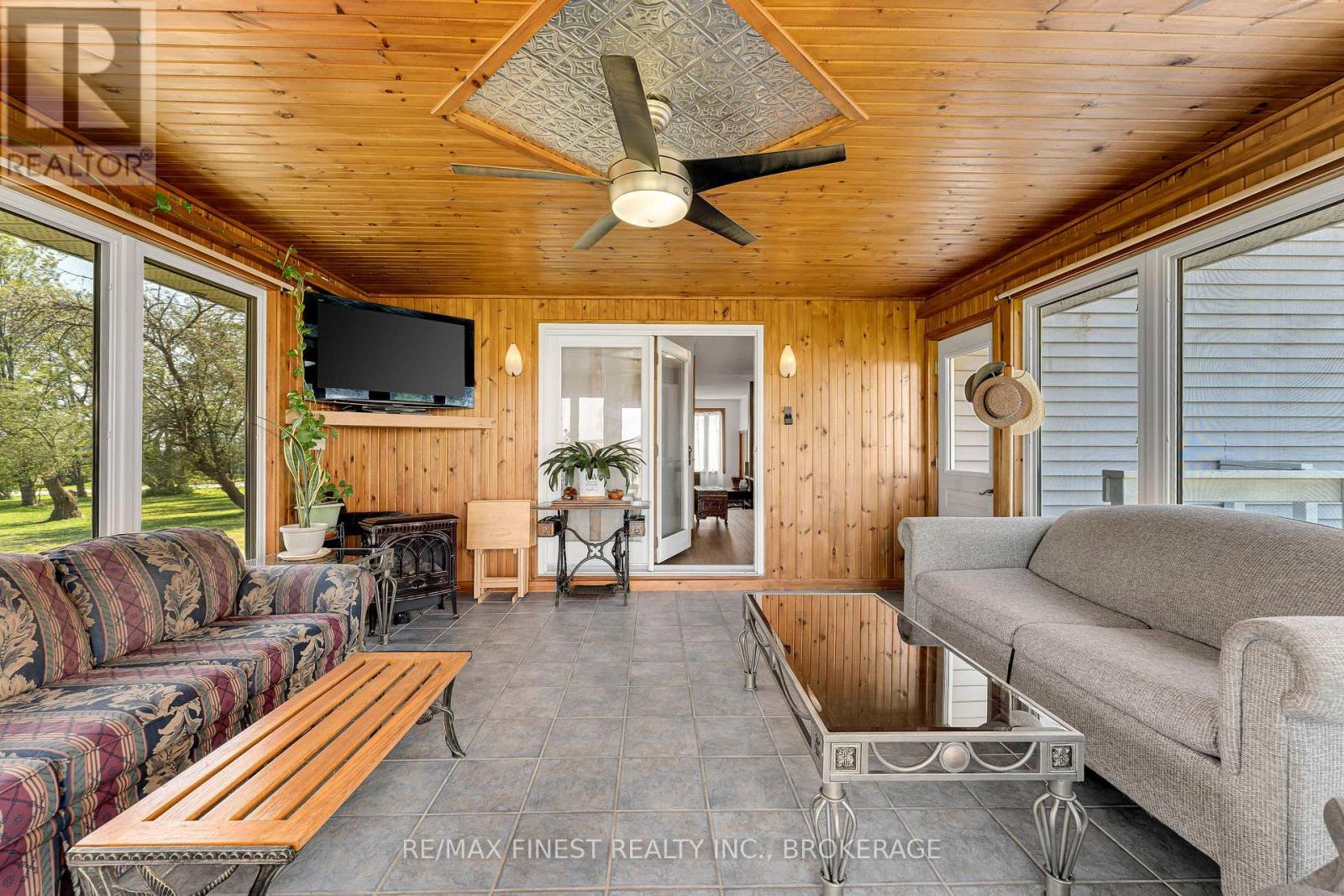 47 TAYLOR ROAD W - 16