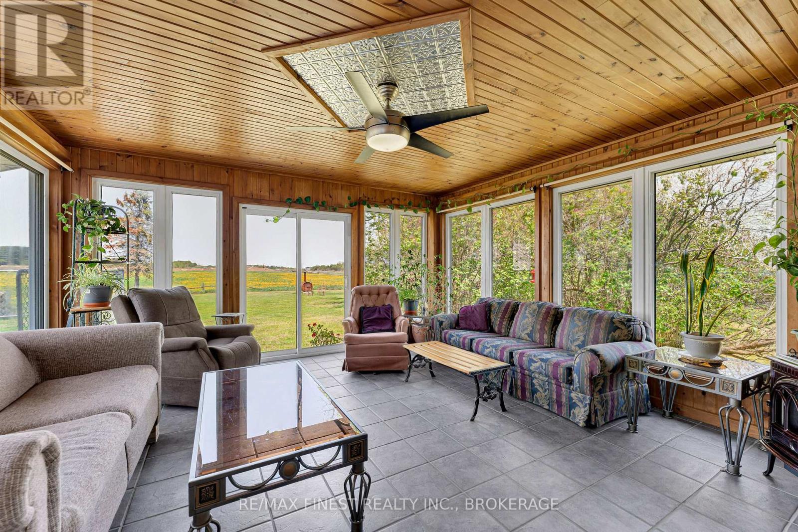 47 TAYLOR ROAD W - 17