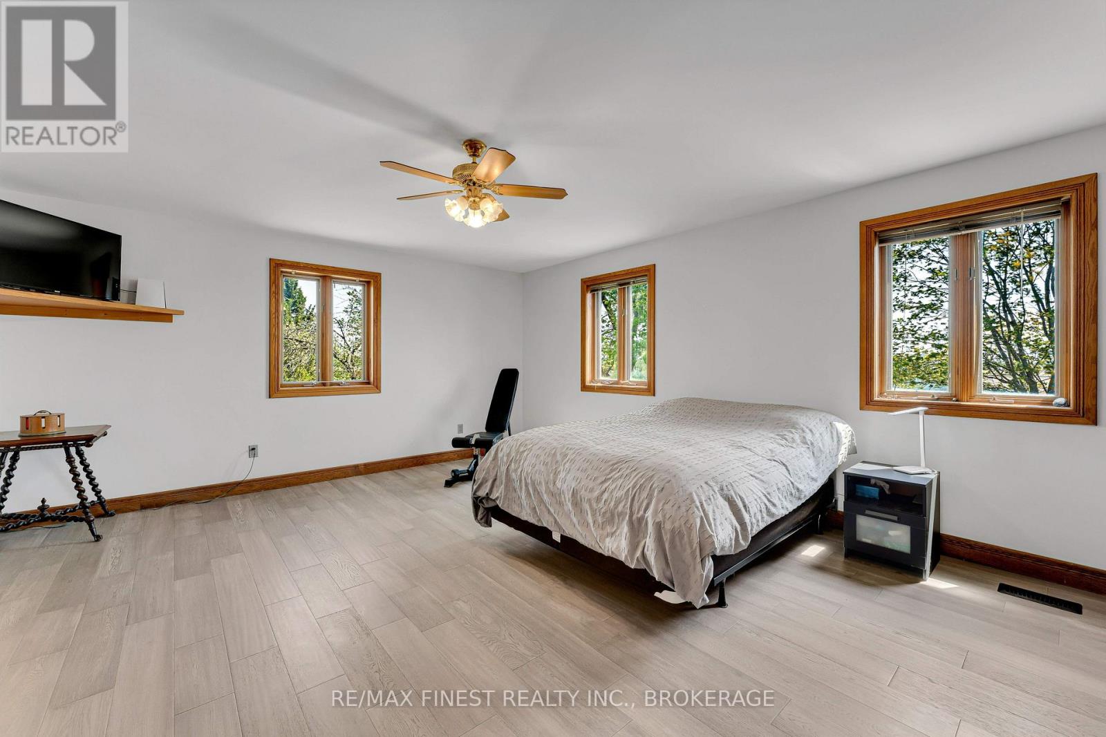 47 TAYLOR ROAD W - 19