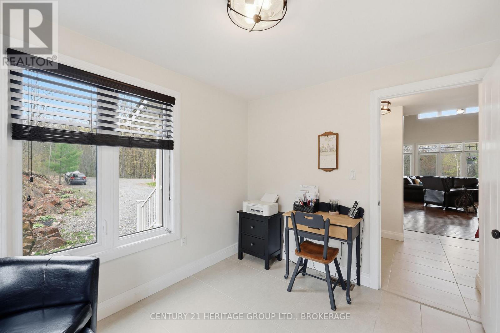 173 CASTLE ROCK LANE - 22