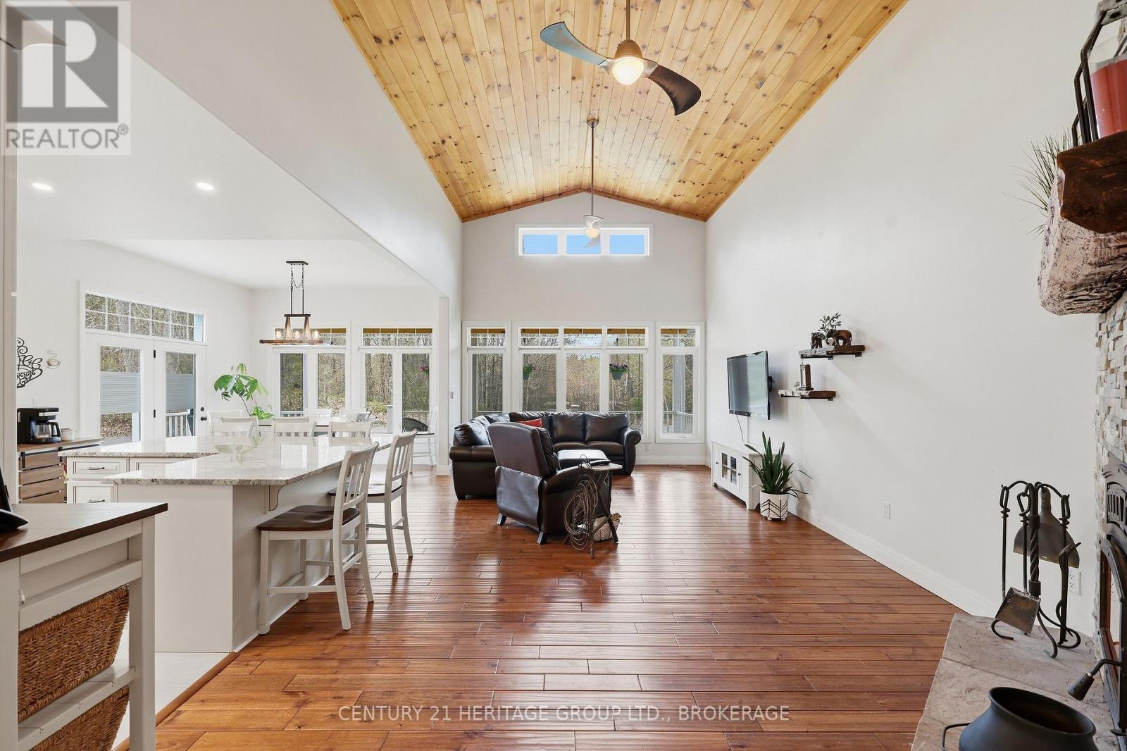 173 CASTLE ROCK LANE - 23