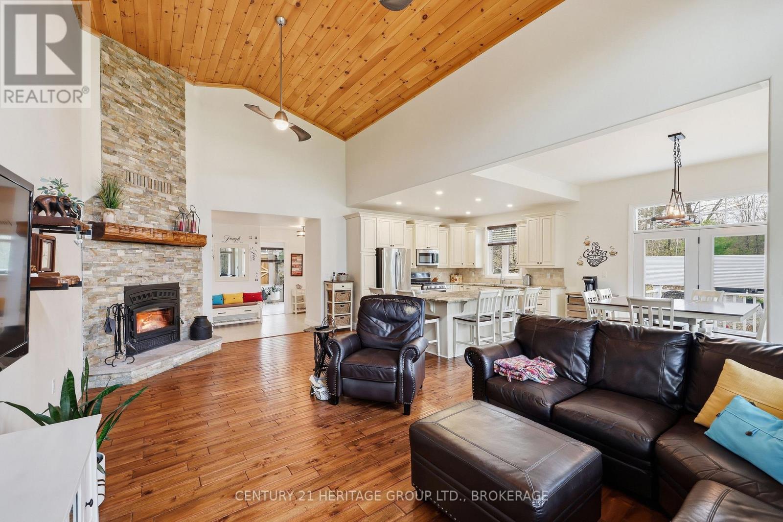 173 CASTLE ROCK LANE - 24
