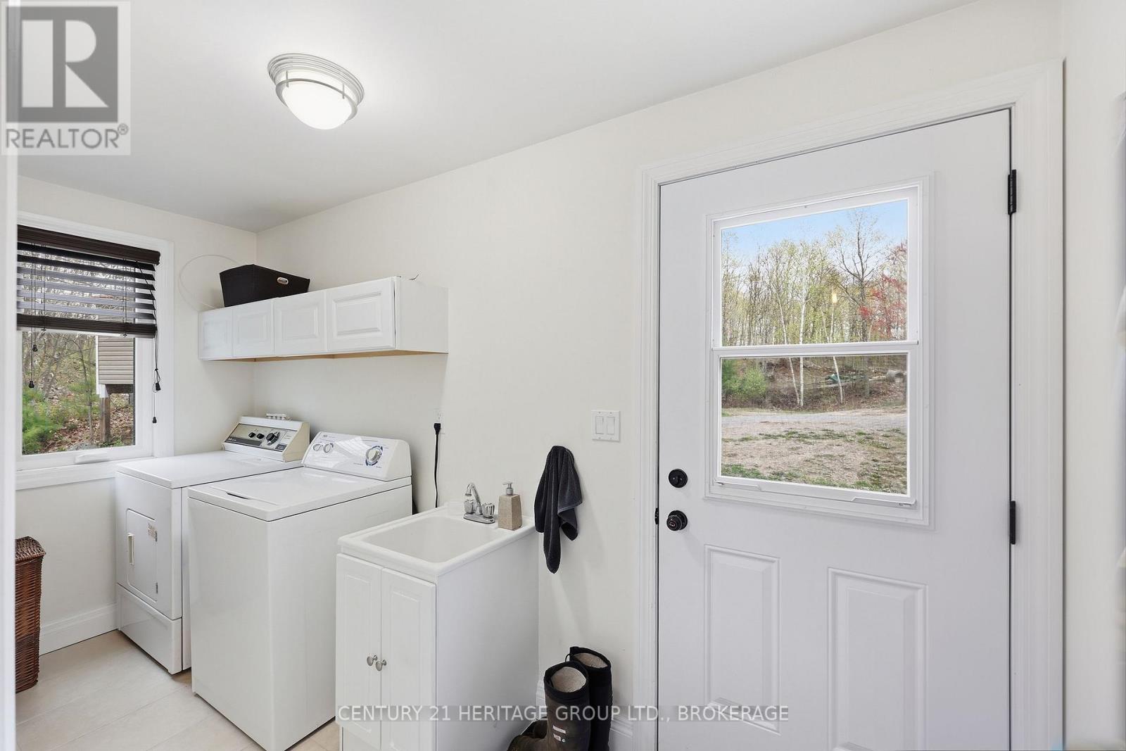 173 CASTLE ROCK LANE - 40