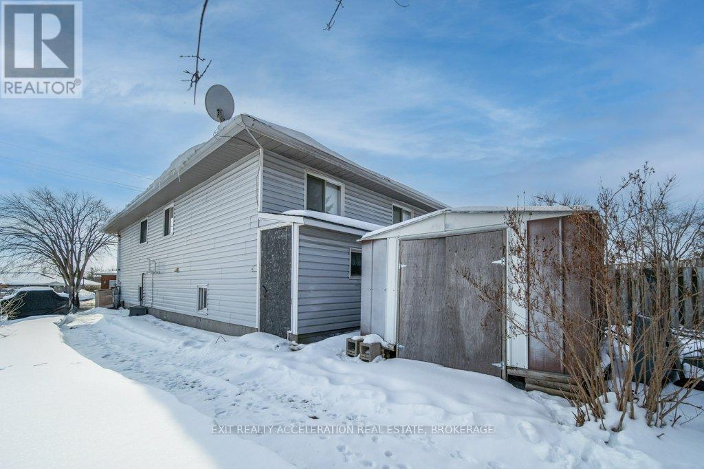 223 NEWBURGH ROAD - 39