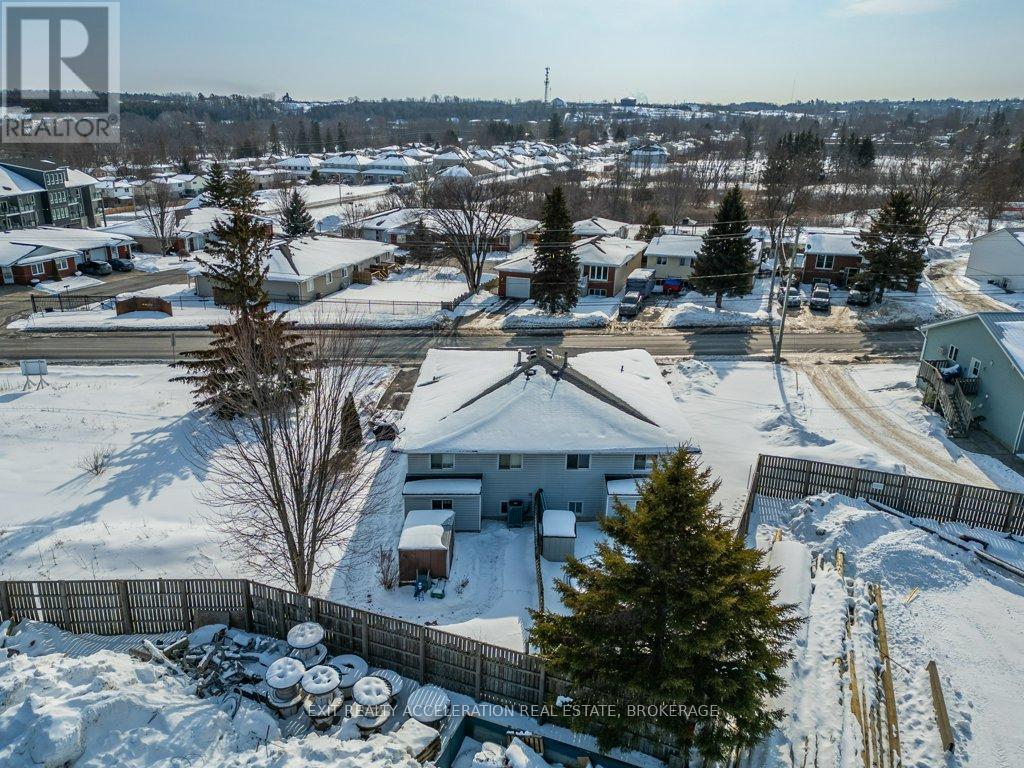 223 NEWBURGH ROAD - 43