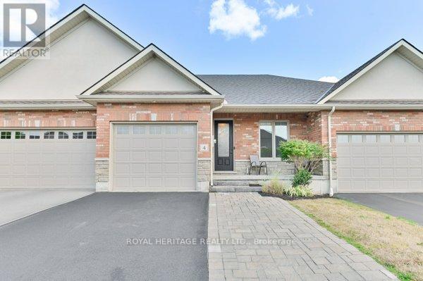 4 KINGFISHER DRIVE - 2