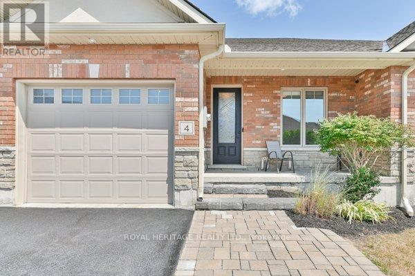 4 KINGFISHER DRIVE - 3