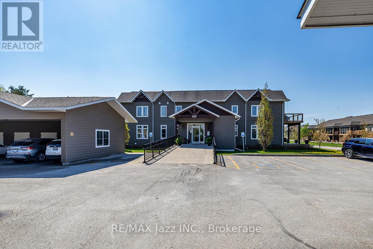 #111 29 LAKEWOOD CRESCENT - 3