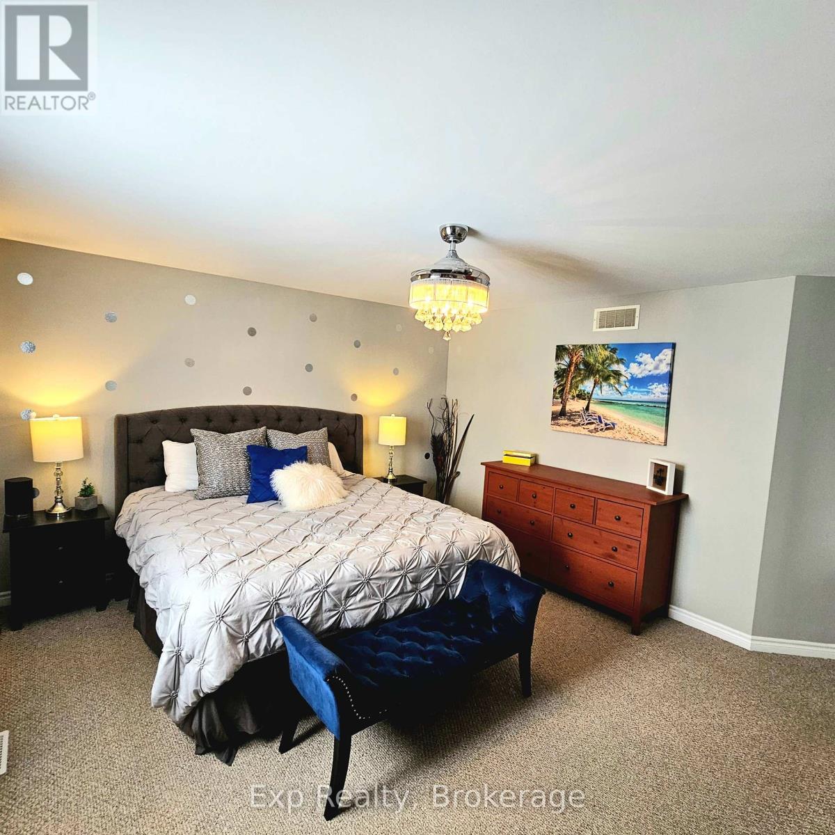 7 ROSEWOOD DRIVE - 15