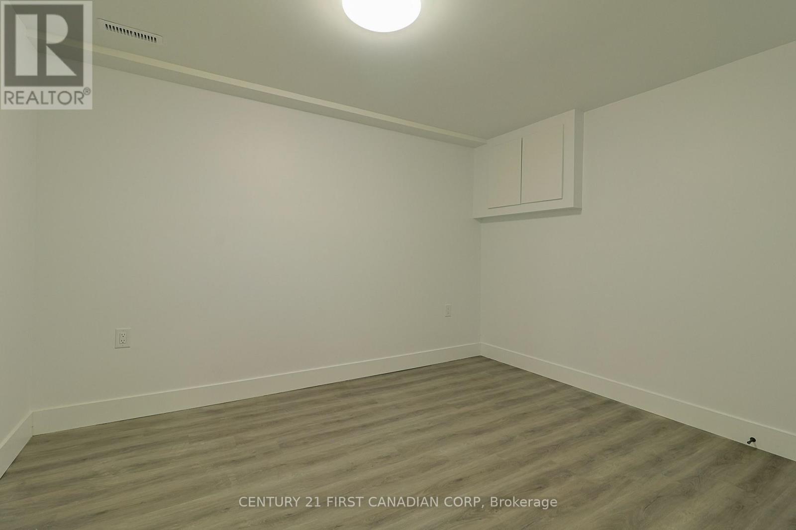 15 BYBROOK COURT - 45