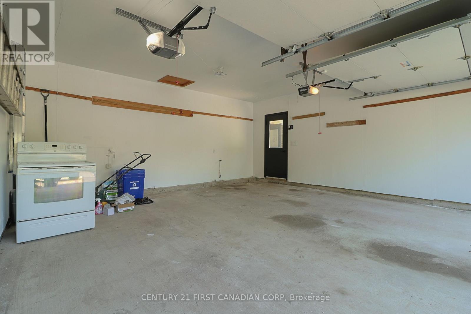 15 BYBROOK COURT - 47