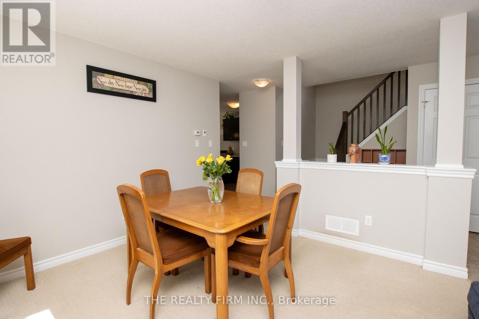 884 REEVES AVENUE - 6