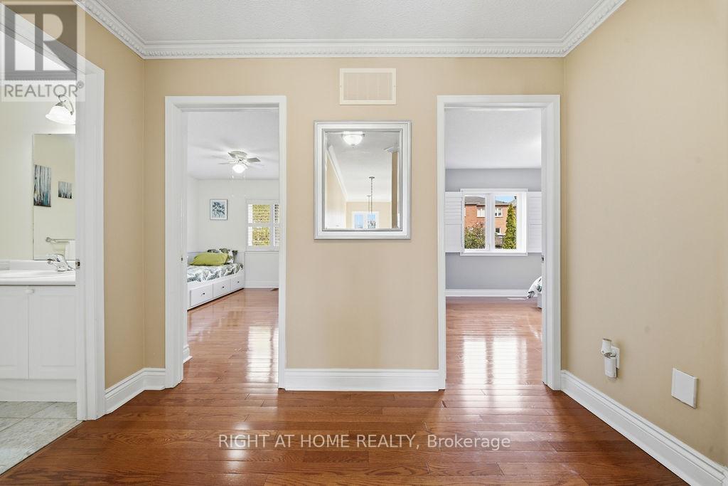 25 NOBBS DRIVE - 16
