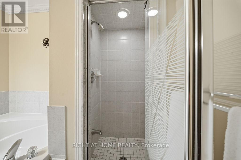 25 NOBBS DRIVE - 20