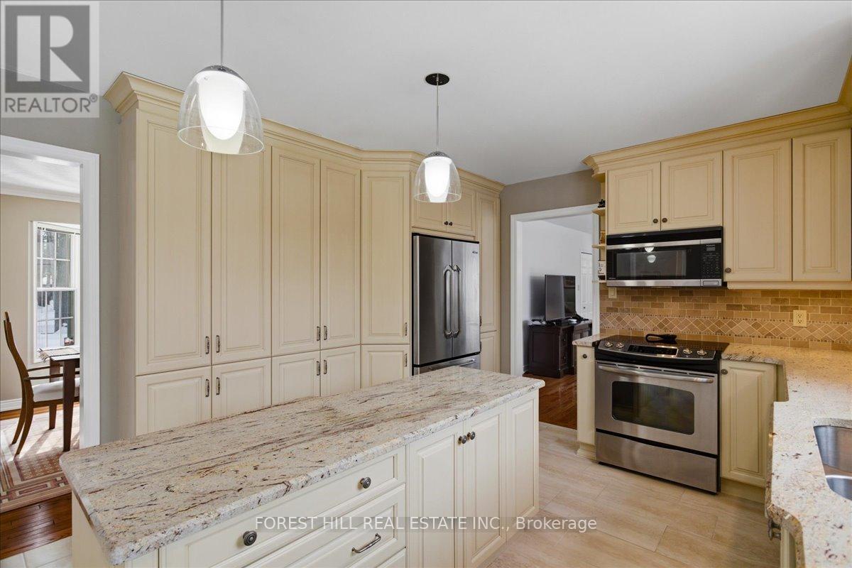 1836 QUANTZ CRESCENT - 13