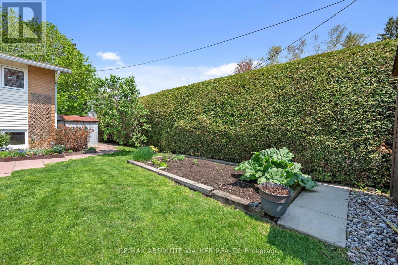 5 WEST HERRINGTON COURT - 45