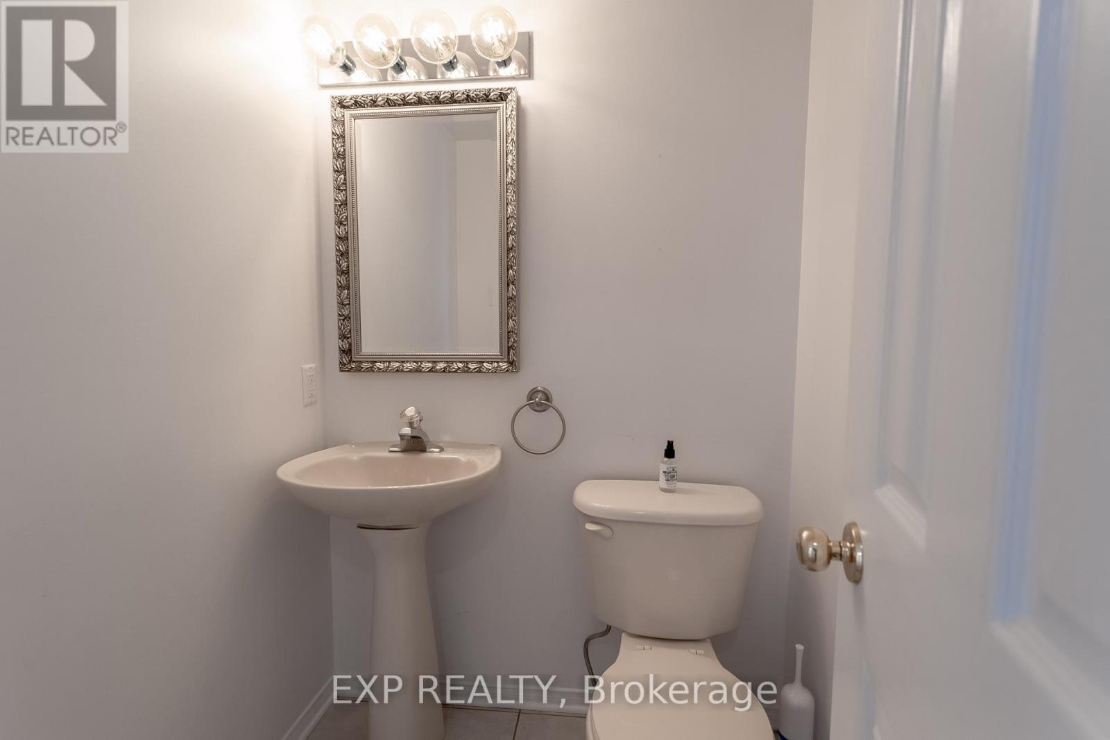 3 Bed, 4 Bath House for Rent in Ottawa – 28 CHARTWELL AVENUE, Ottawa – MLS# X13153916 - Image 25