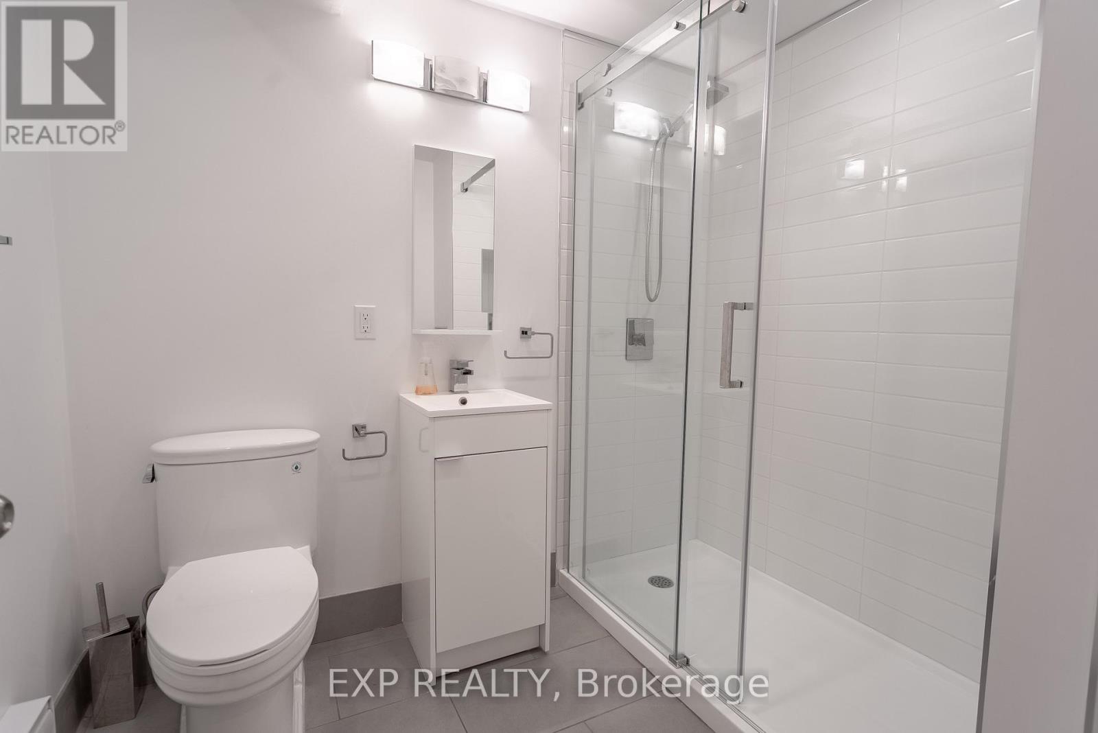 3 Bed, 4 Bath House for Rent in Ottawa – 28 CHARTWELL AVENUE, Ottawa – MLS# X13153916 - Image 31