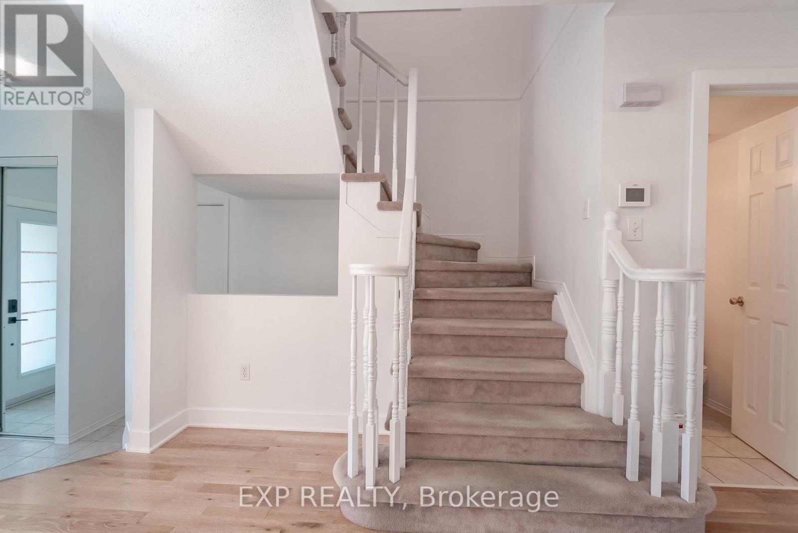 3 Bed, 4 Bath House for Rent in Ottawa – 28 CHARTWELL AVENUE, Ottawa – MLS# X13153916 - Image 34