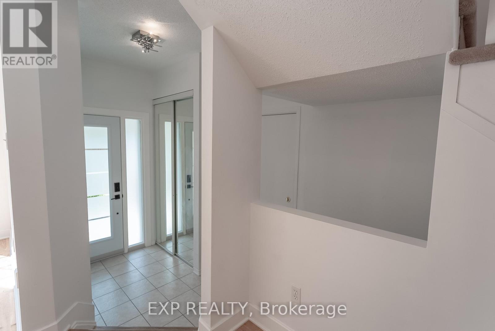 3 Bed, 4 Bath House for Rent in Ottawa – 28 CHARTWELL AVENUE, Ottawa – MLS# X13153916 - Image 8