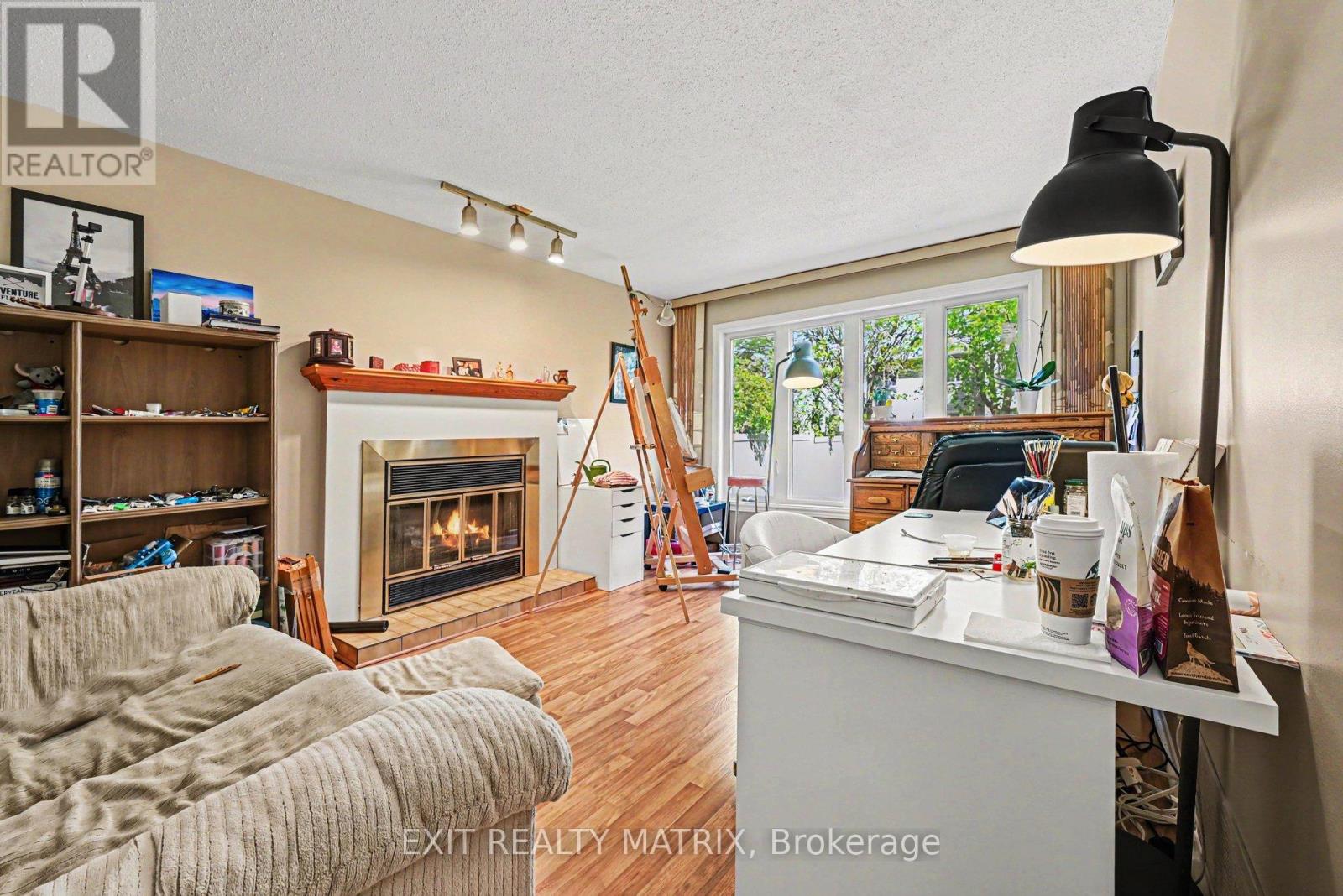 5968 MEADOWGLEN DRIVE - 14