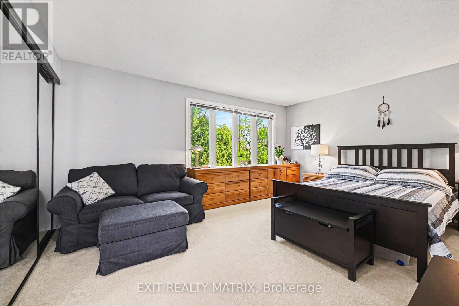5968 MEADOWGLEN DRIVE - 17