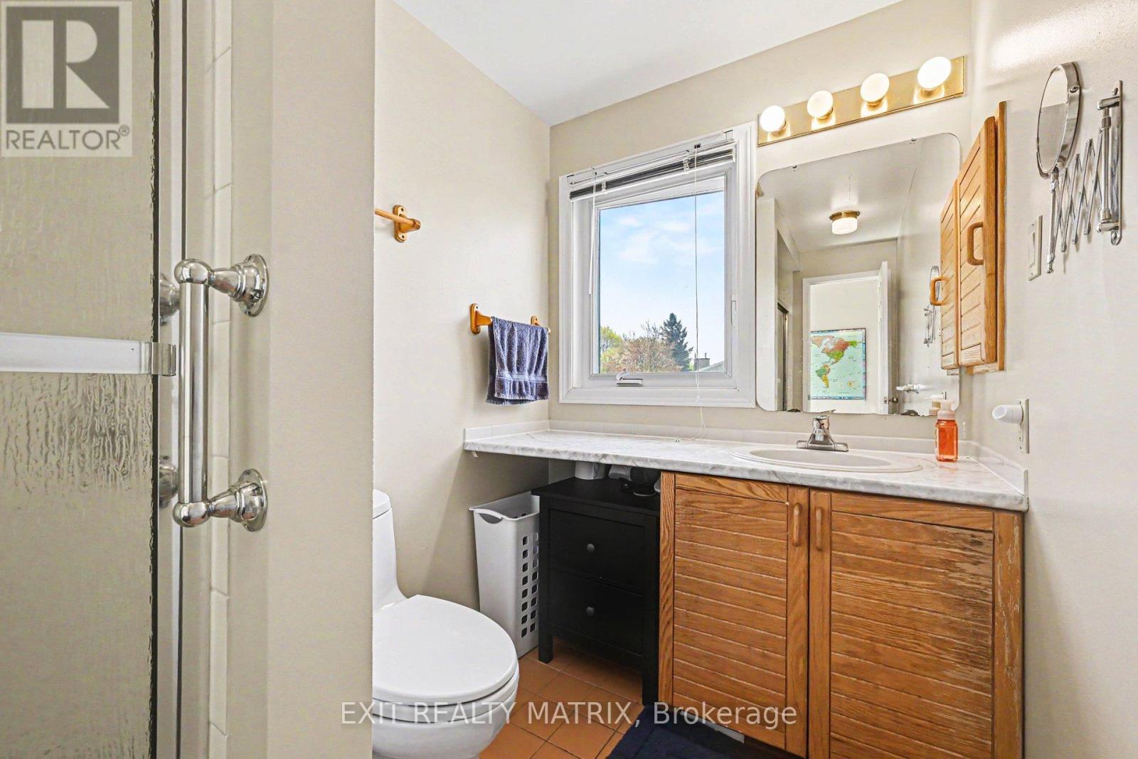 5968 MEADOWGLEN DRIVE - 21