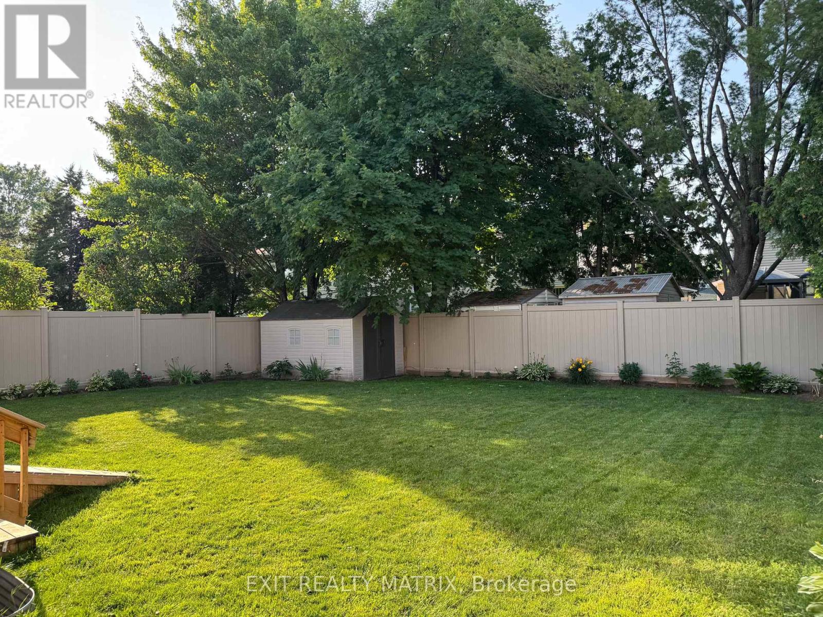 5968 MEADOWGLEN DRIVE - 25