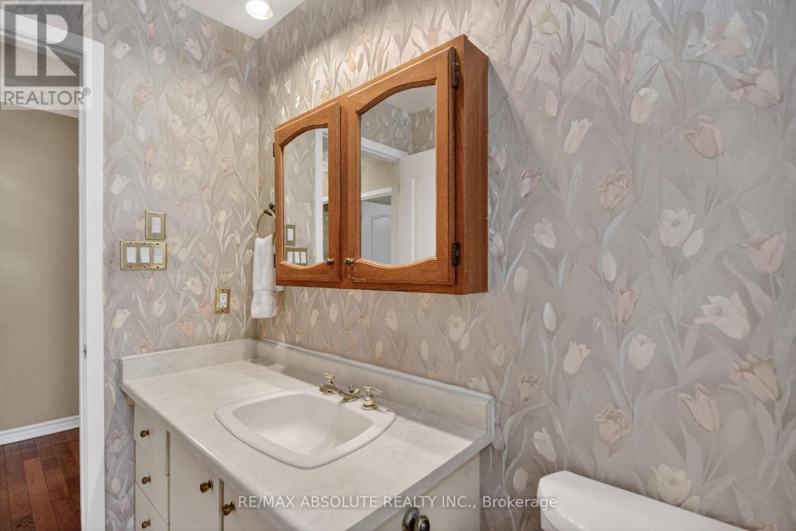 9 MAC STOREY STREET - 24