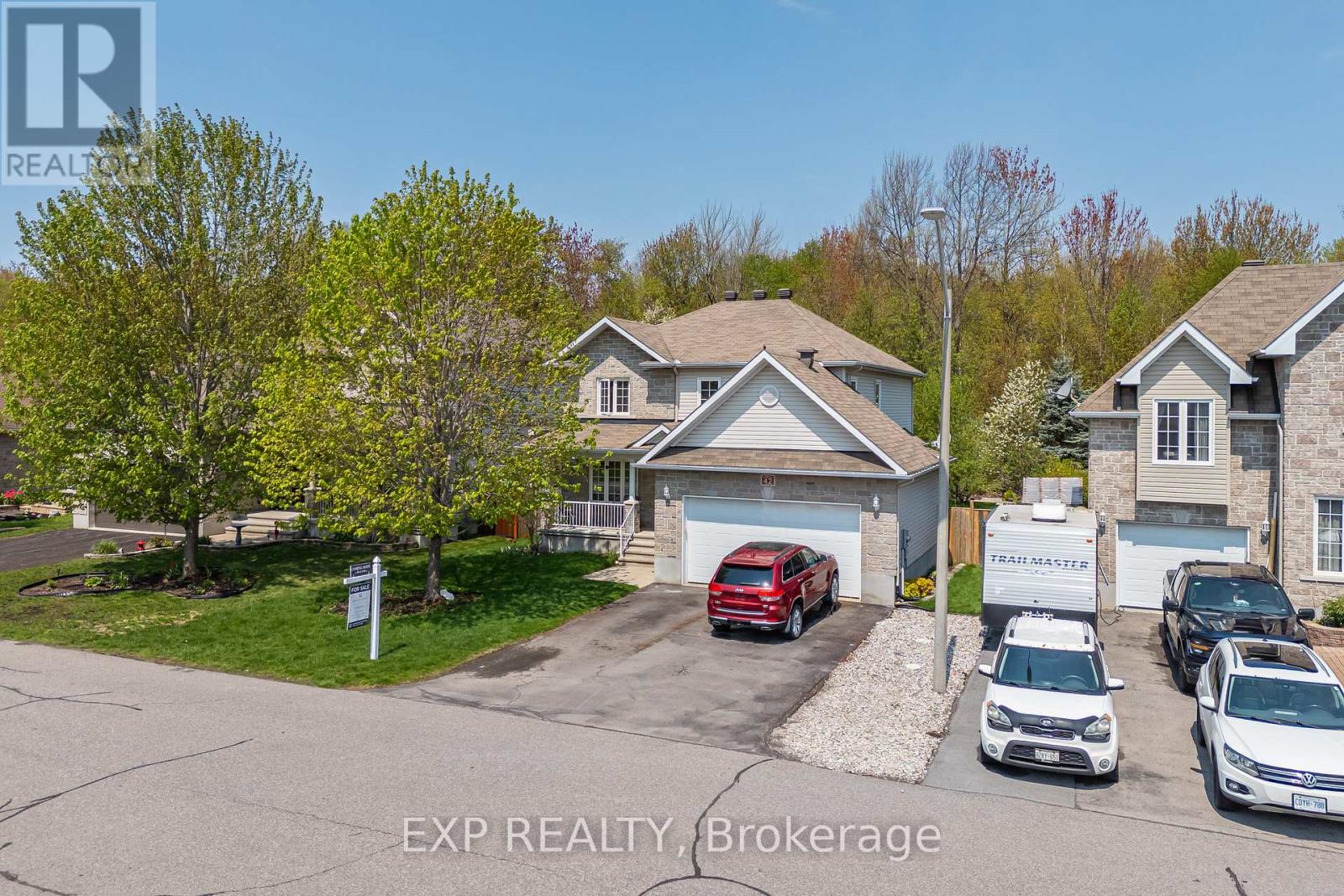 42 OASIS STREET - 45