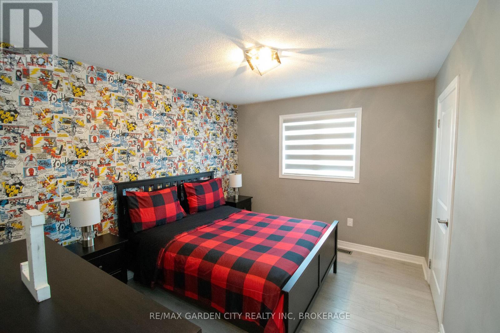 229 SHOREVIEW DRIVE - 24