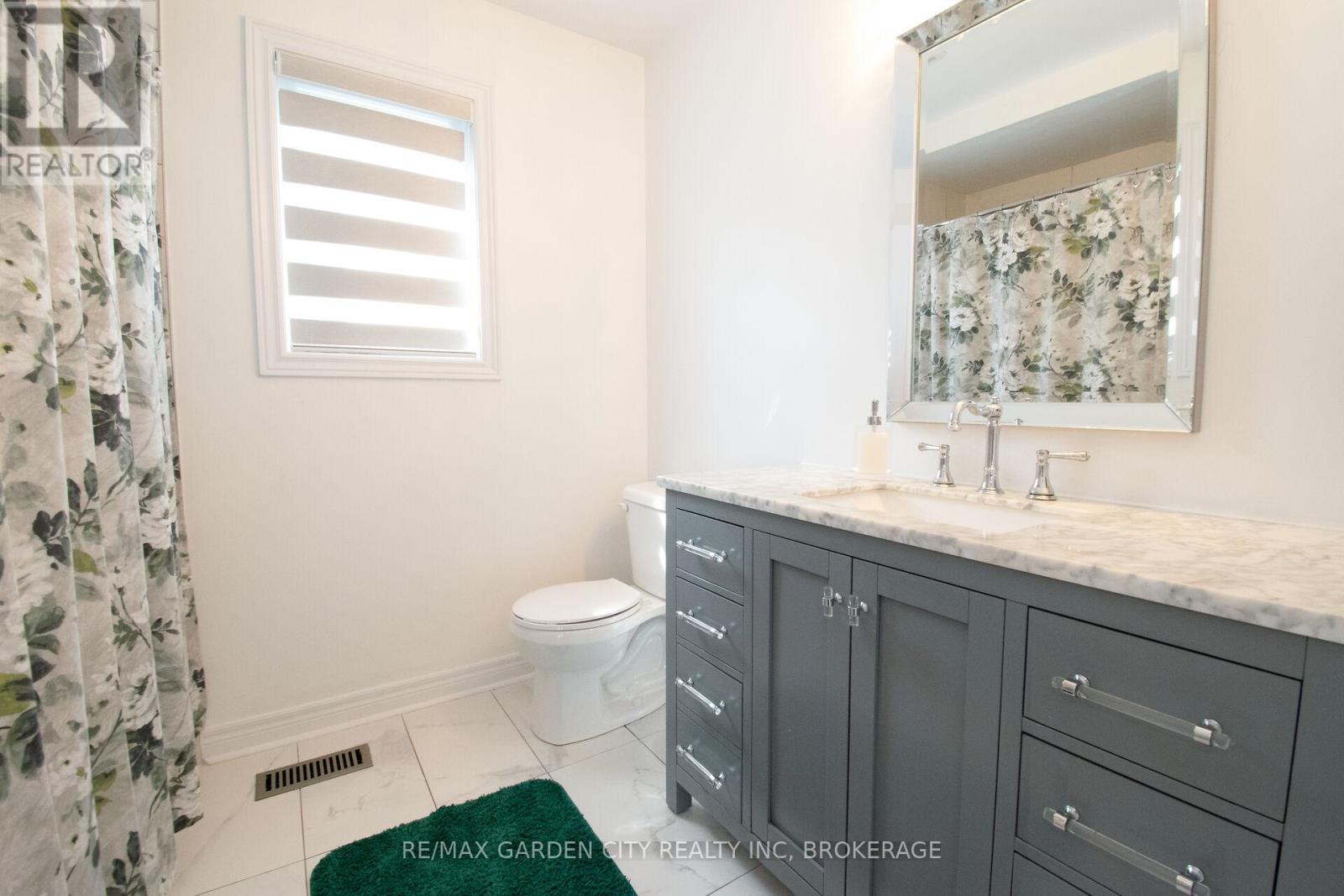 229 SHOREVIEW DRIVE - 25